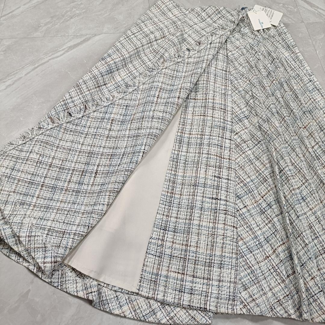 【新品】ビアッジョブルー ツイード ロングフレアスカート プリーツ フリンジ M
