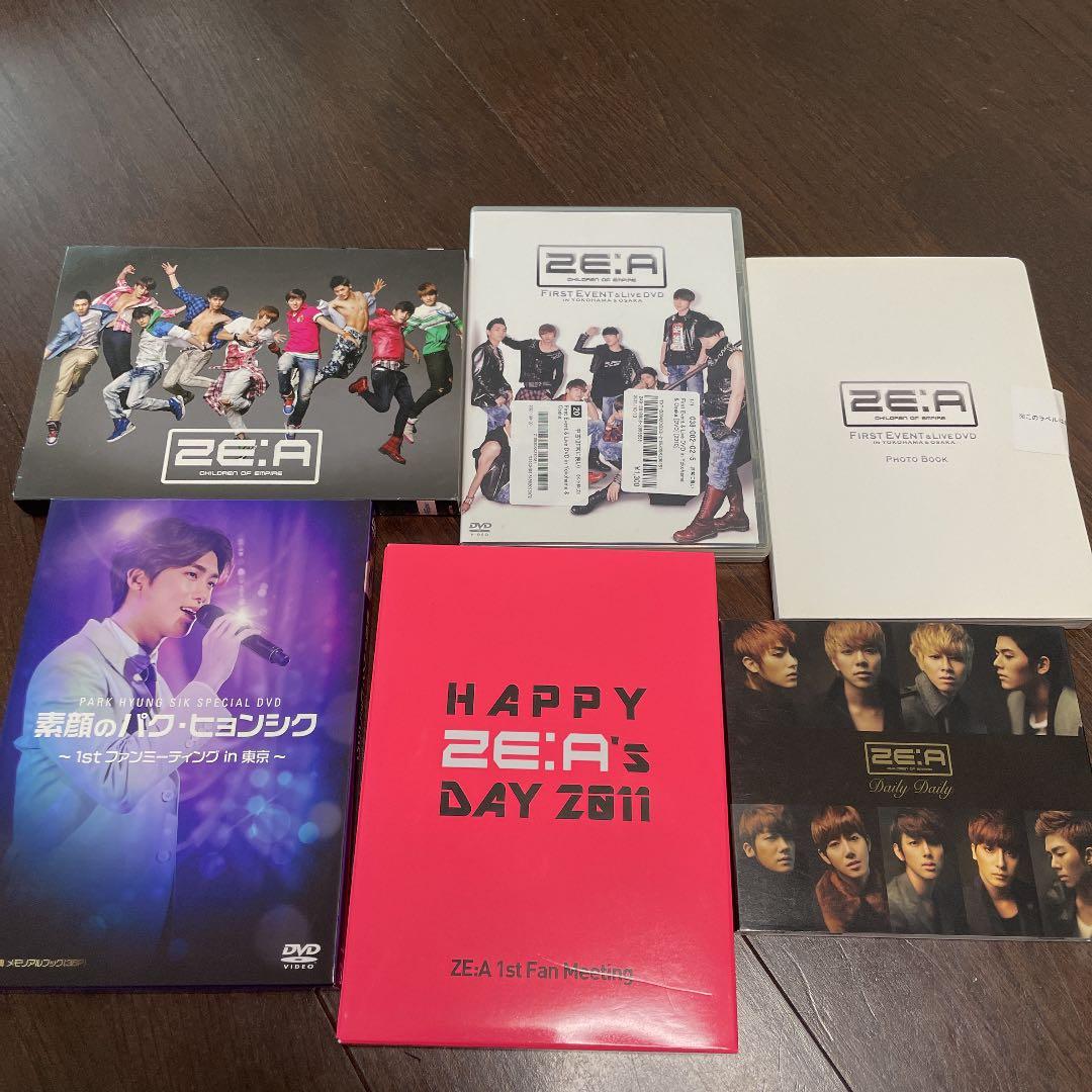 ZE:A WORLD&SUPER LIVE〈2枚組ZE:Aまとめ売り