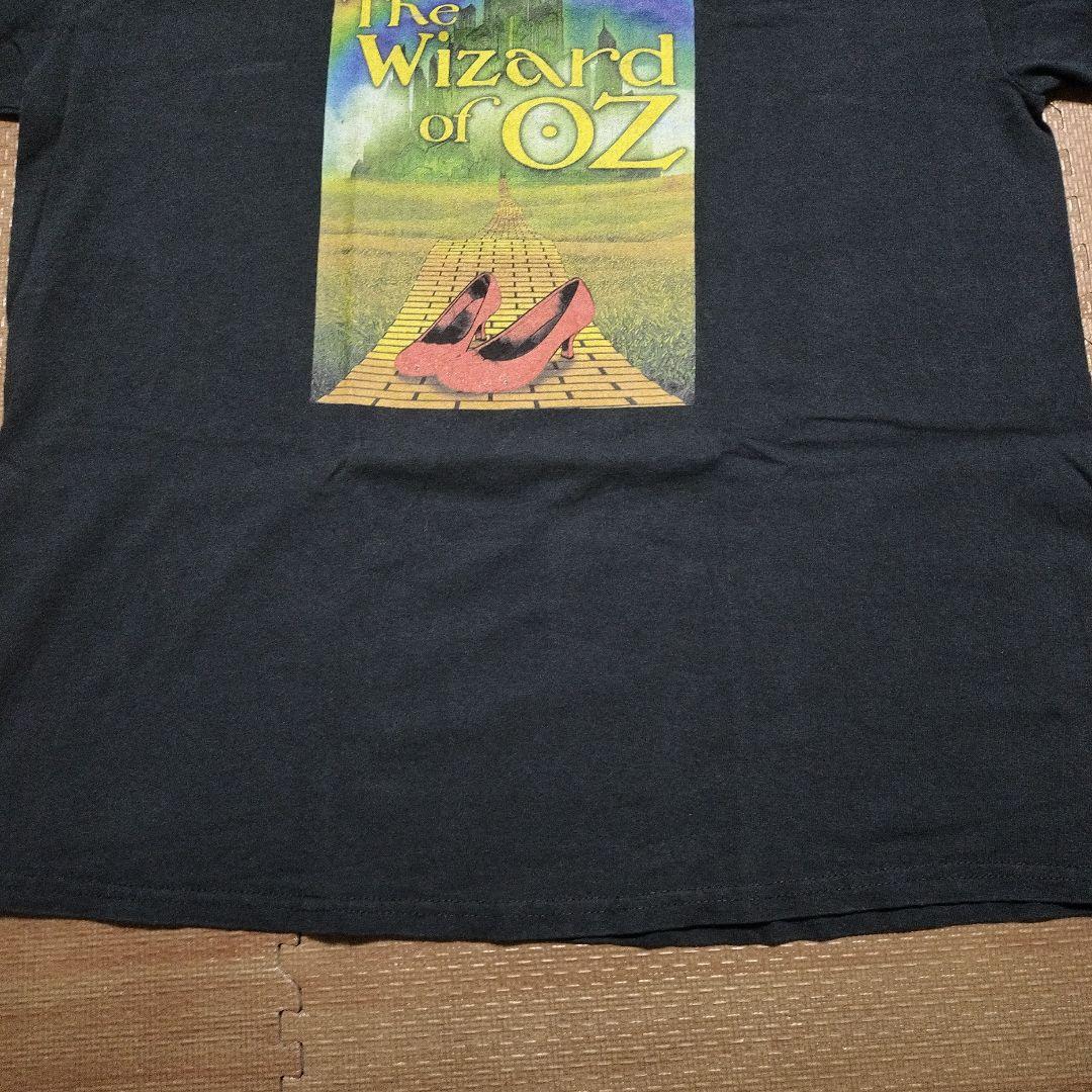 古着　オズの魔法使い　と　フルーツオブザルーム　のTシャツ