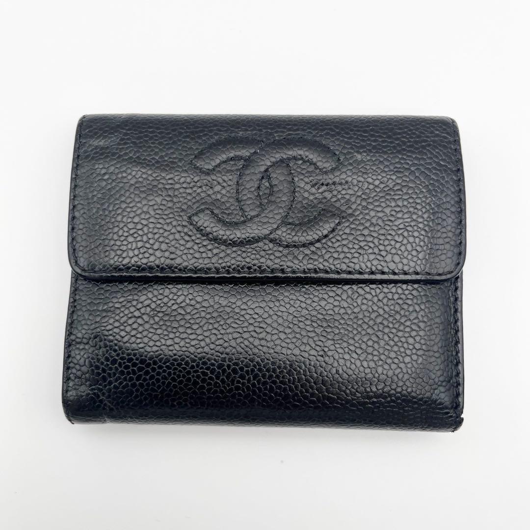 CHANEL シャネル　三つ折り財布　キャビアスキン　ココマーク　ブラック
