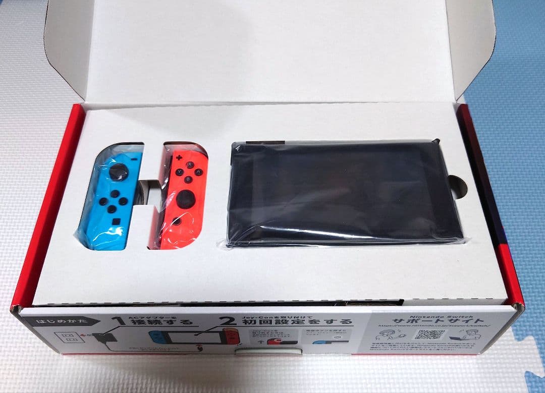 Switch 本体＋ポーチ付き