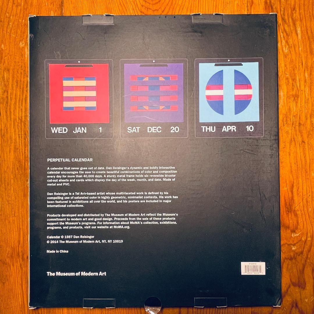 その他 MoMA Perpetual Calendar Dan Reisinger