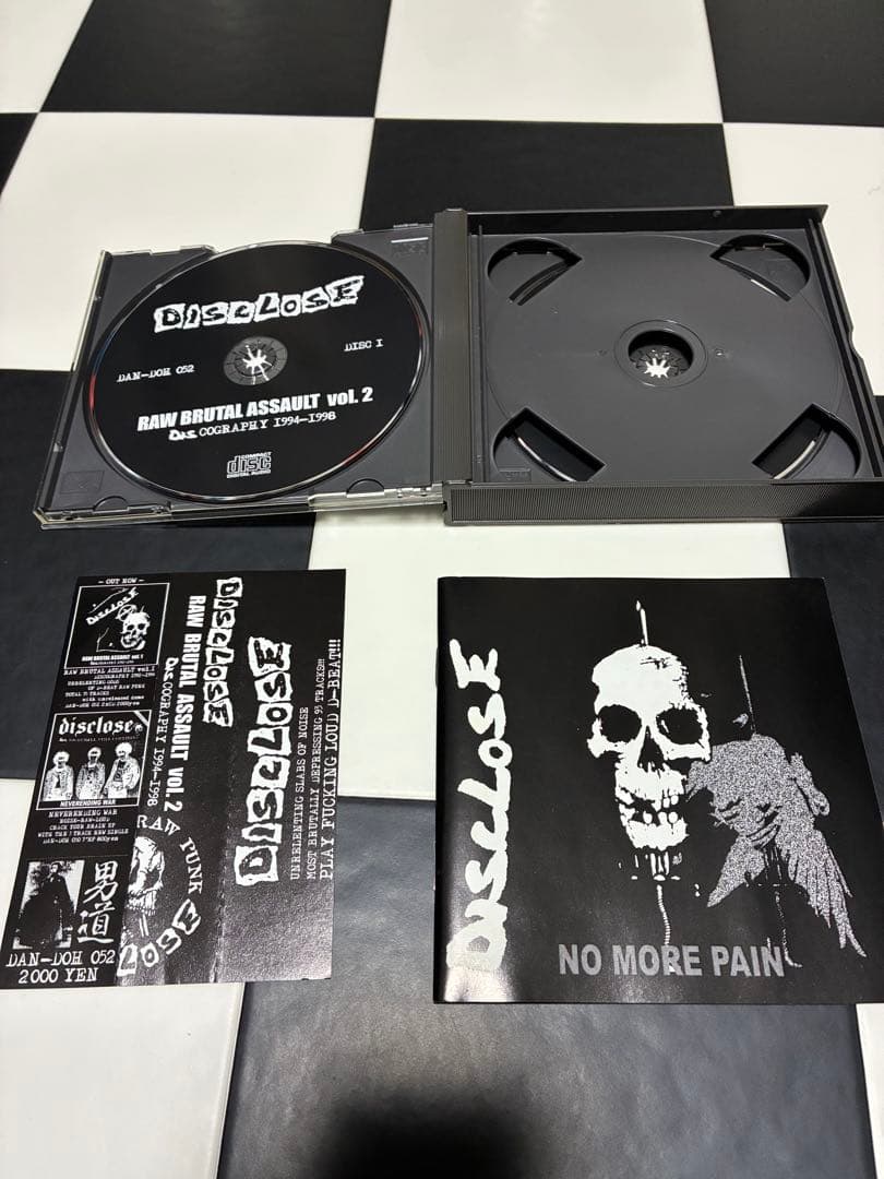 邦楽 DISCLOSE RAW BRUTAL ASSAULT vol.1.2crust