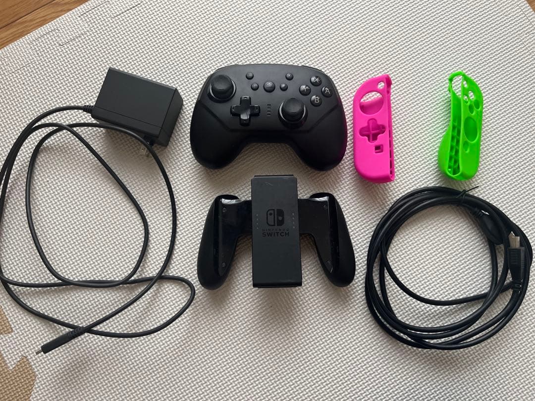 Nintendo Switch 本体 青 赤　ニンテンドースイッチ　任天堂