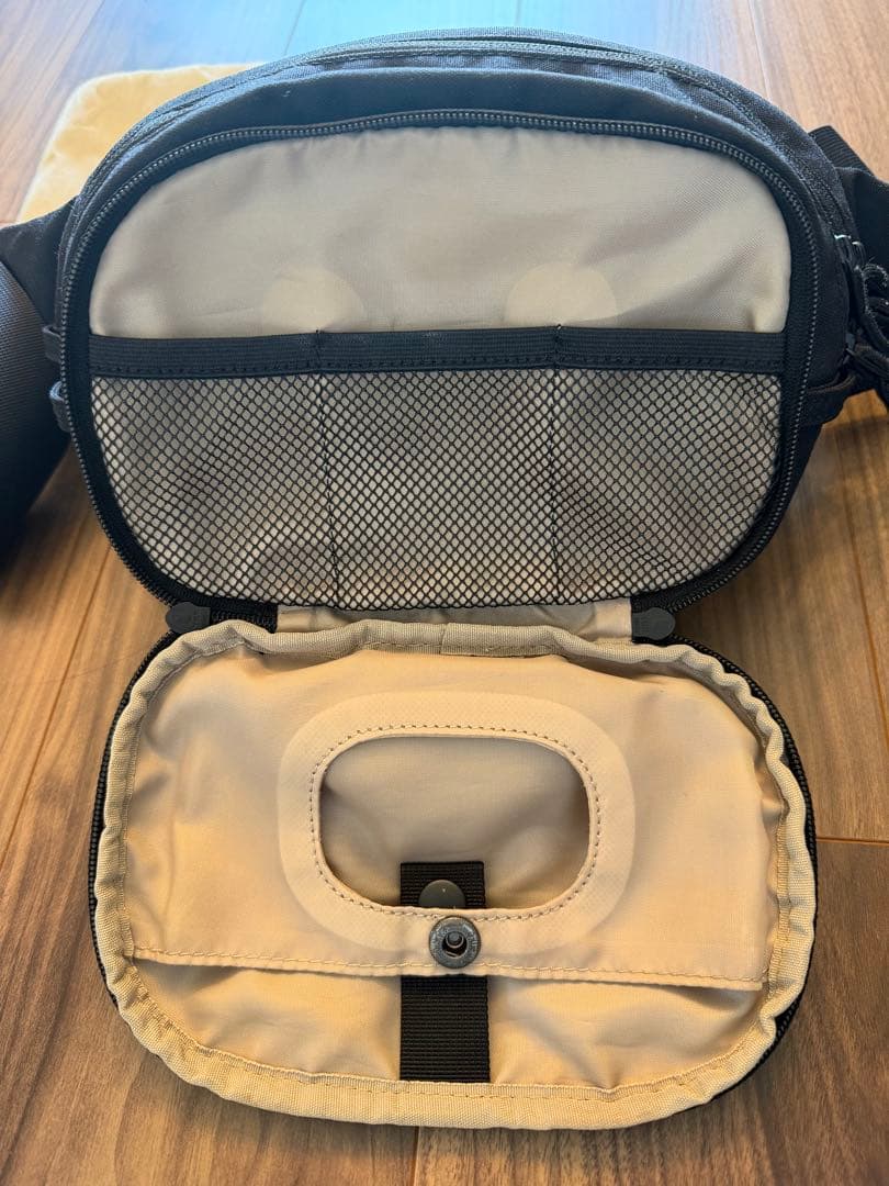 hugoo ハグー ヒップシート　収納袋付き