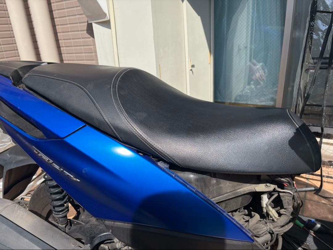 トリシティ155/125 dB's ローダウンジェルシート