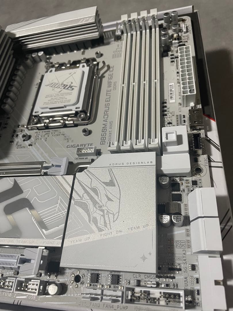 マザーボード GIGABYTE B850M AORUS ELITE WIFI6E ICE
