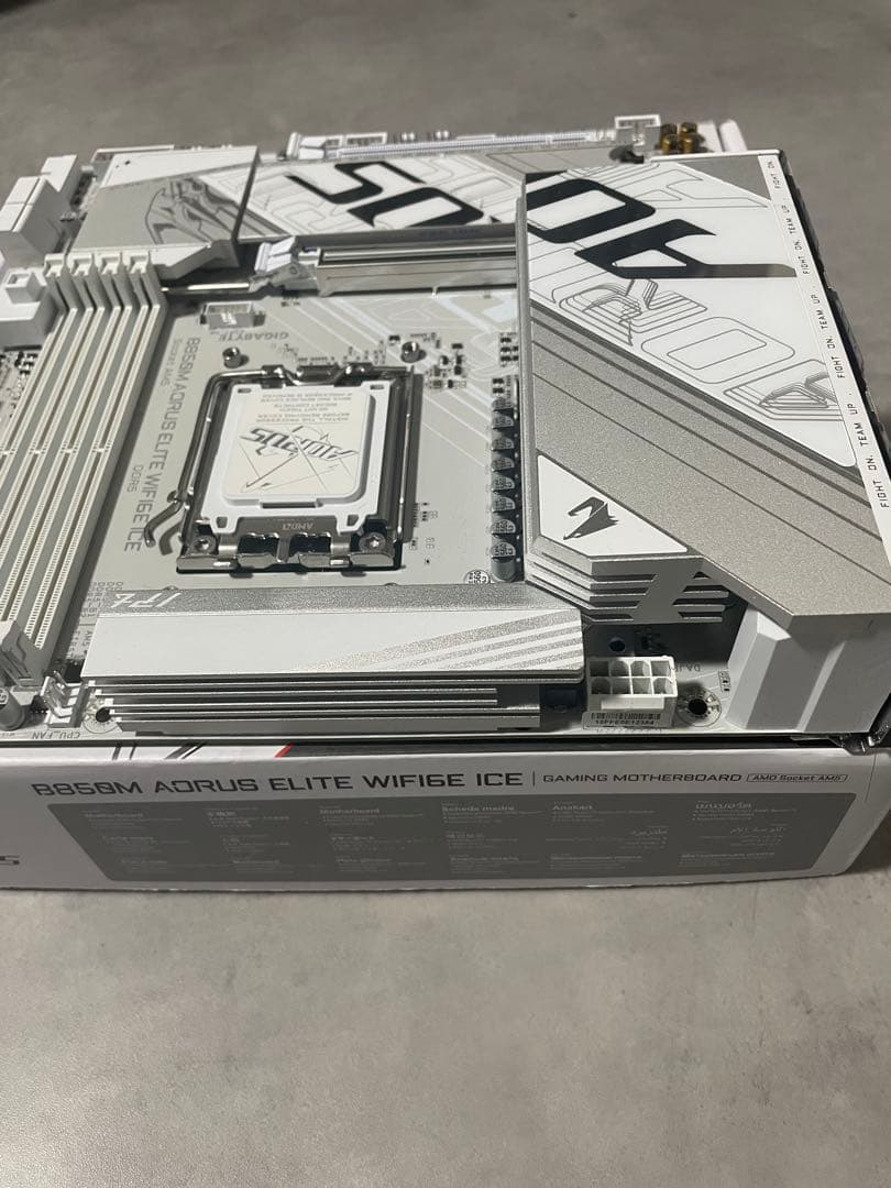 マザーボード GIGABYTE B850M AORUS ELITE WIFI6E ICE