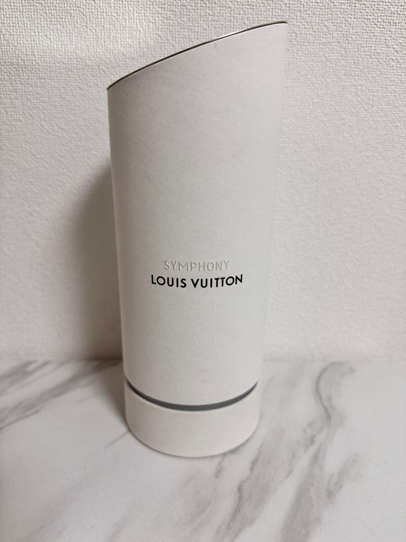 Louis Vuitton シンフォニー 香水 正規品 ほぼ未使用 箱付き