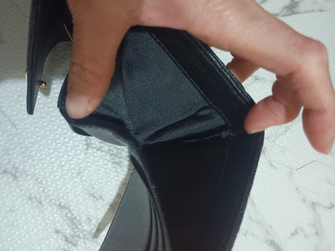 YSL折り財布