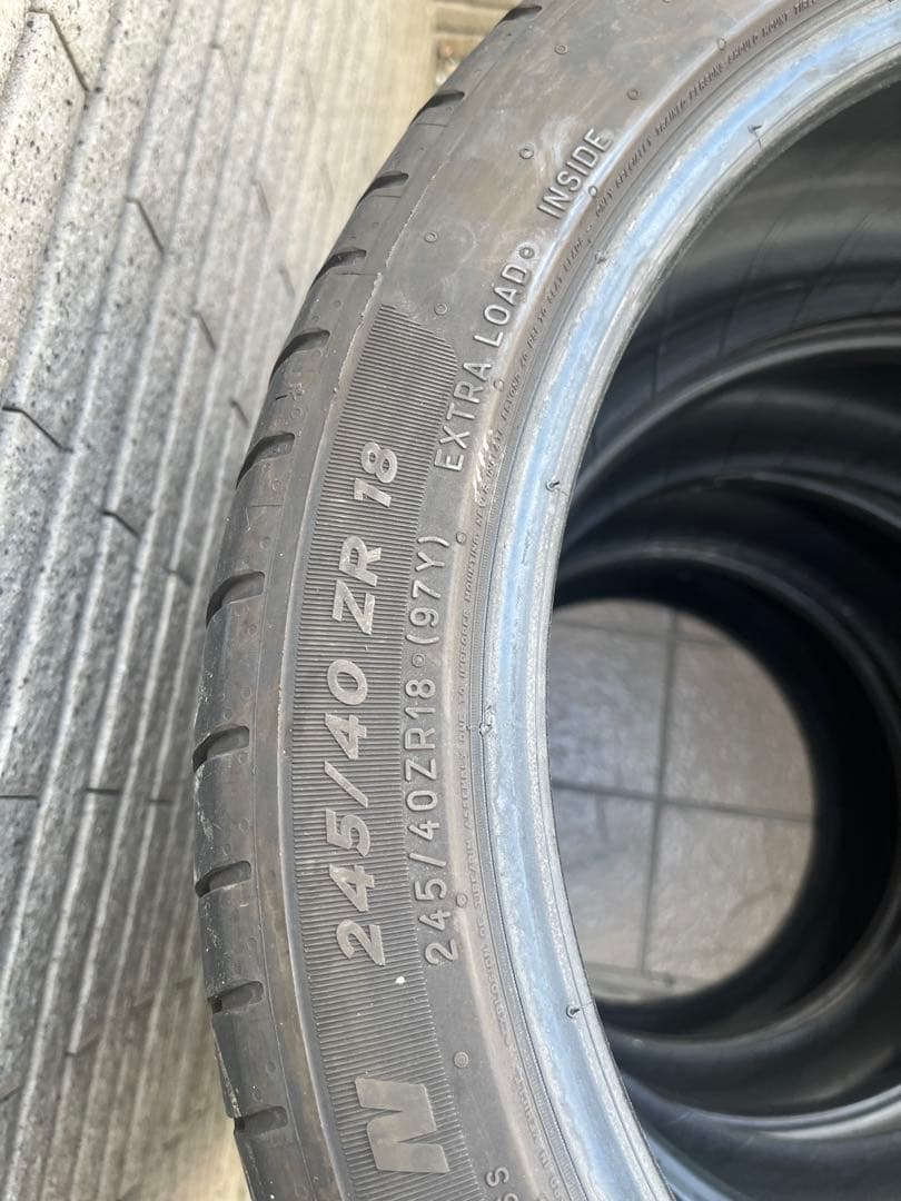 ミシュラン　パイロットスポーツ5 245/40R18 22年製造