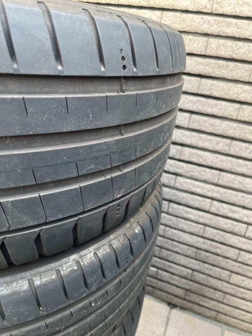 ミシュラン　パイロットスポーツ5 245/40R18 22年製造