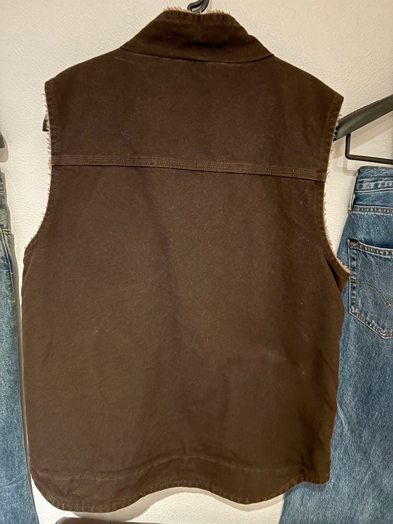 Carhartt ボアベスト 3.3まで価格