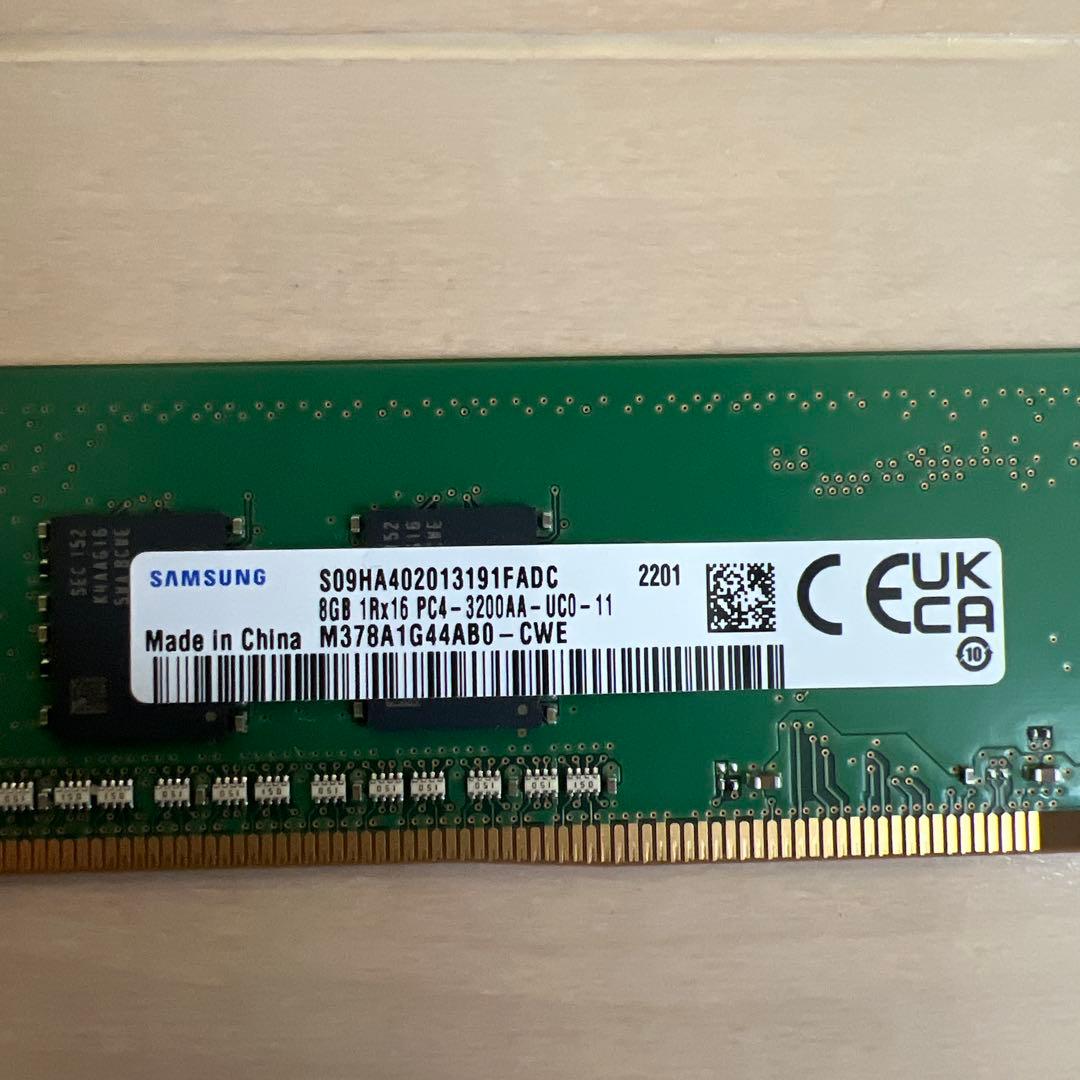 m*o様 SUMSUNG DDR4 メモリ 8×2GB