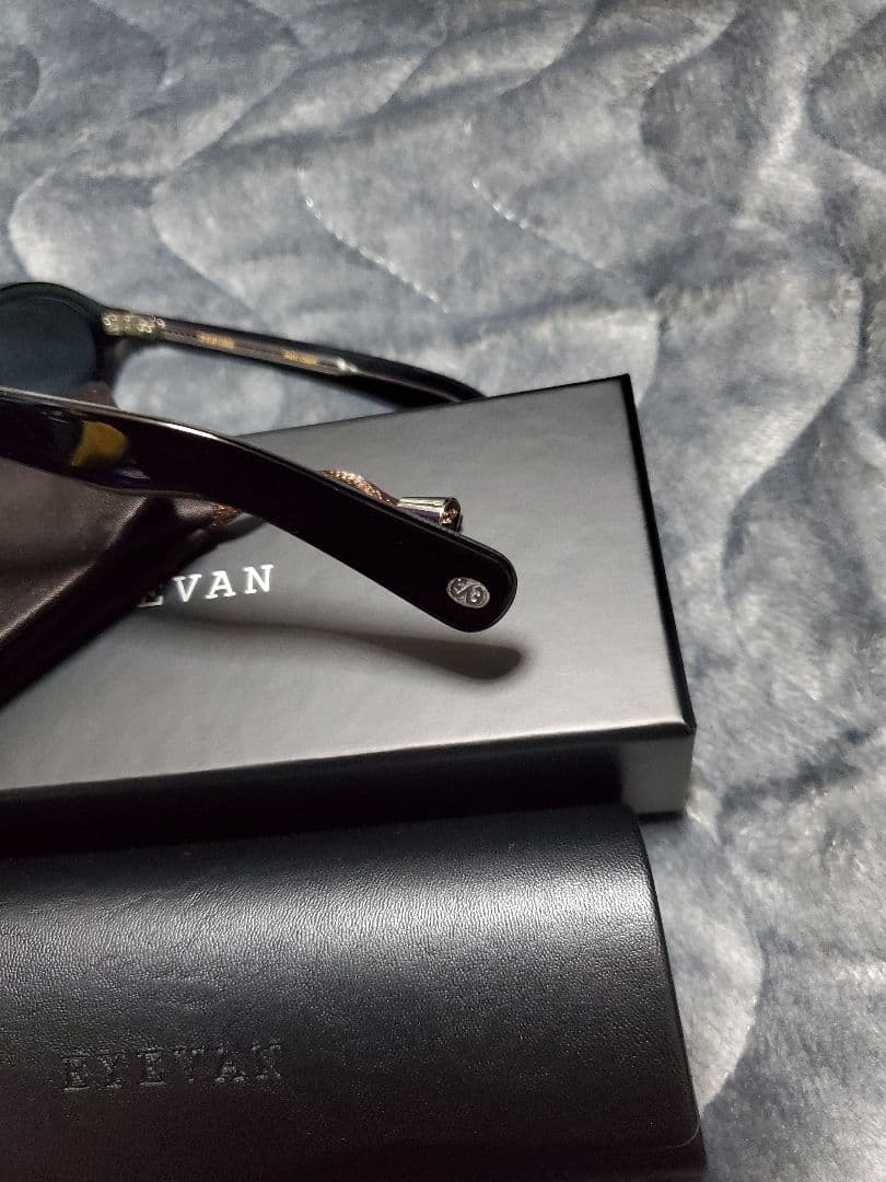 EYEVAN Goodmanサン 交換用純正ブルーレンズ付き
