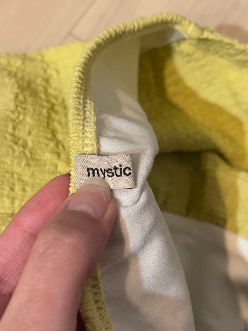 mystic イエローフリルビキニ