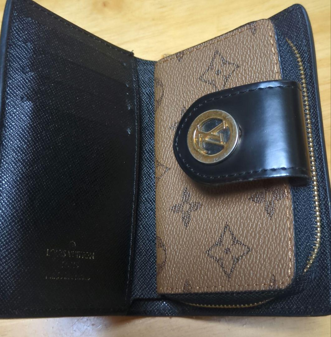 LOUIS VUITTON２つ折り財布　最終値下げ！