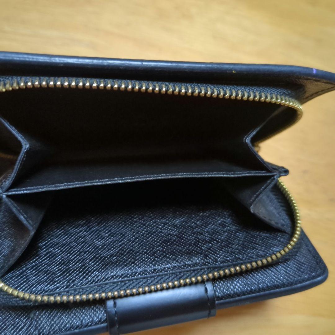 LOUIS VUITTON２つ折り財布　最終値下げ！