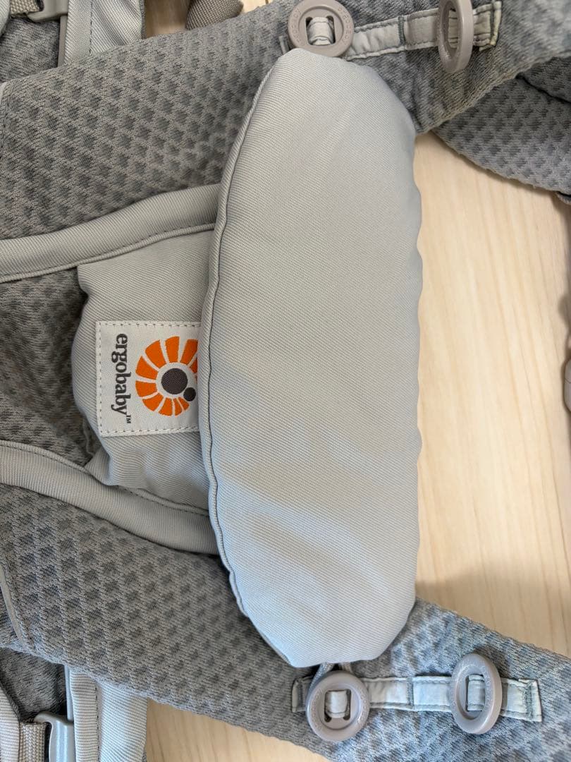 ergobaby OMNI 抱っこ紐 PEARL GREY