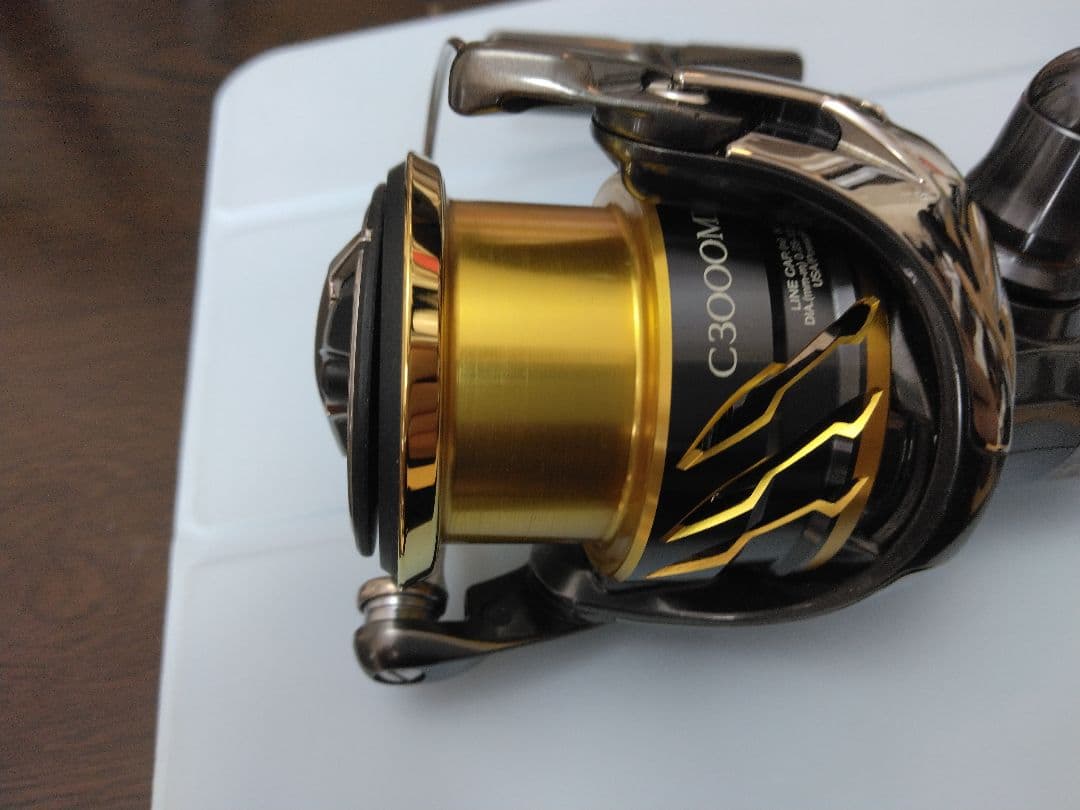 シマノ　ツインパワー c3000MHG