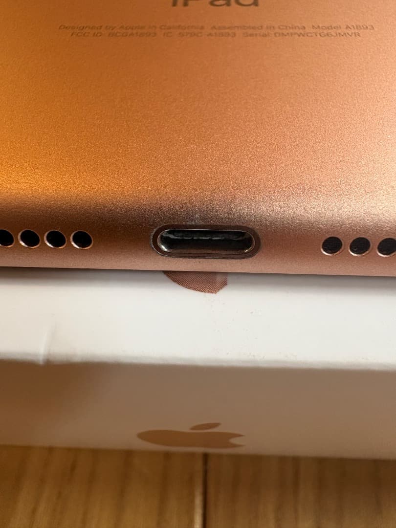 Apple iPad 第６世代　32GB ローズゴールド