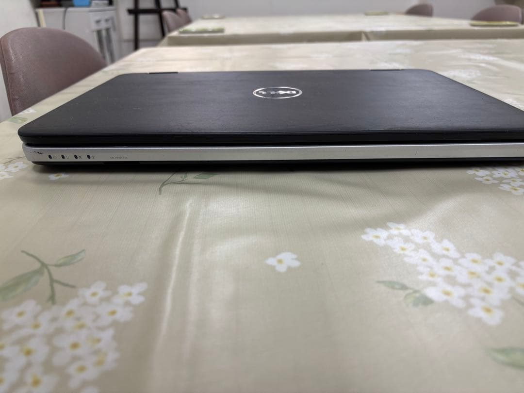 Dell Vostro 2520ノートPC ブラック ACアダプター付き