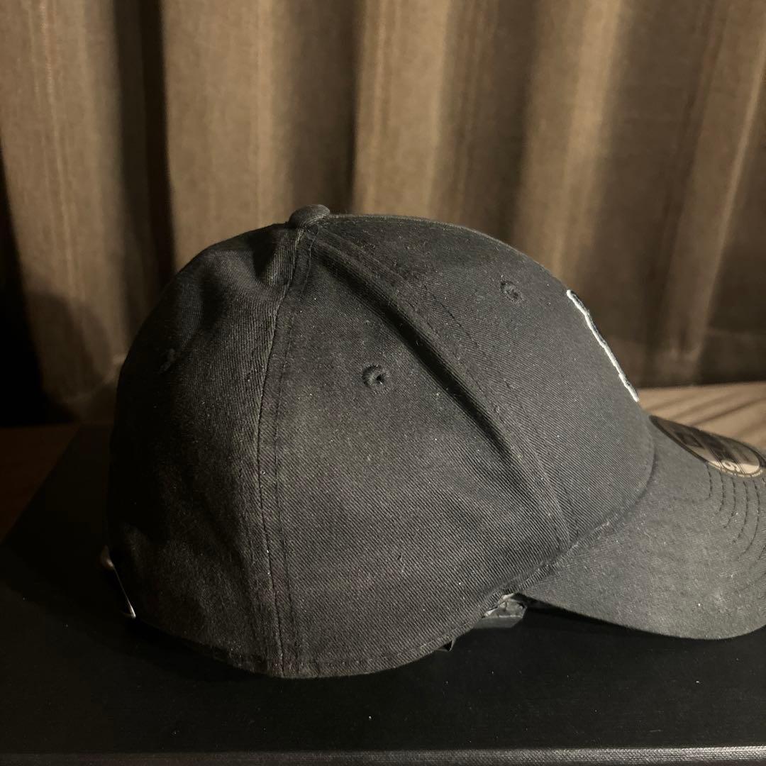 YSL 黒 キャップ　イブランローラン