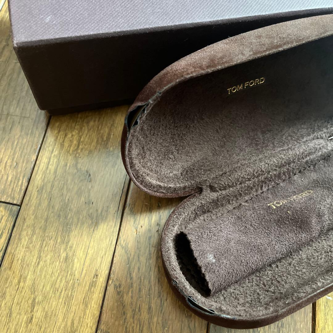 TOM FORD サングラス ブラックフレーム ブルーグラデーション