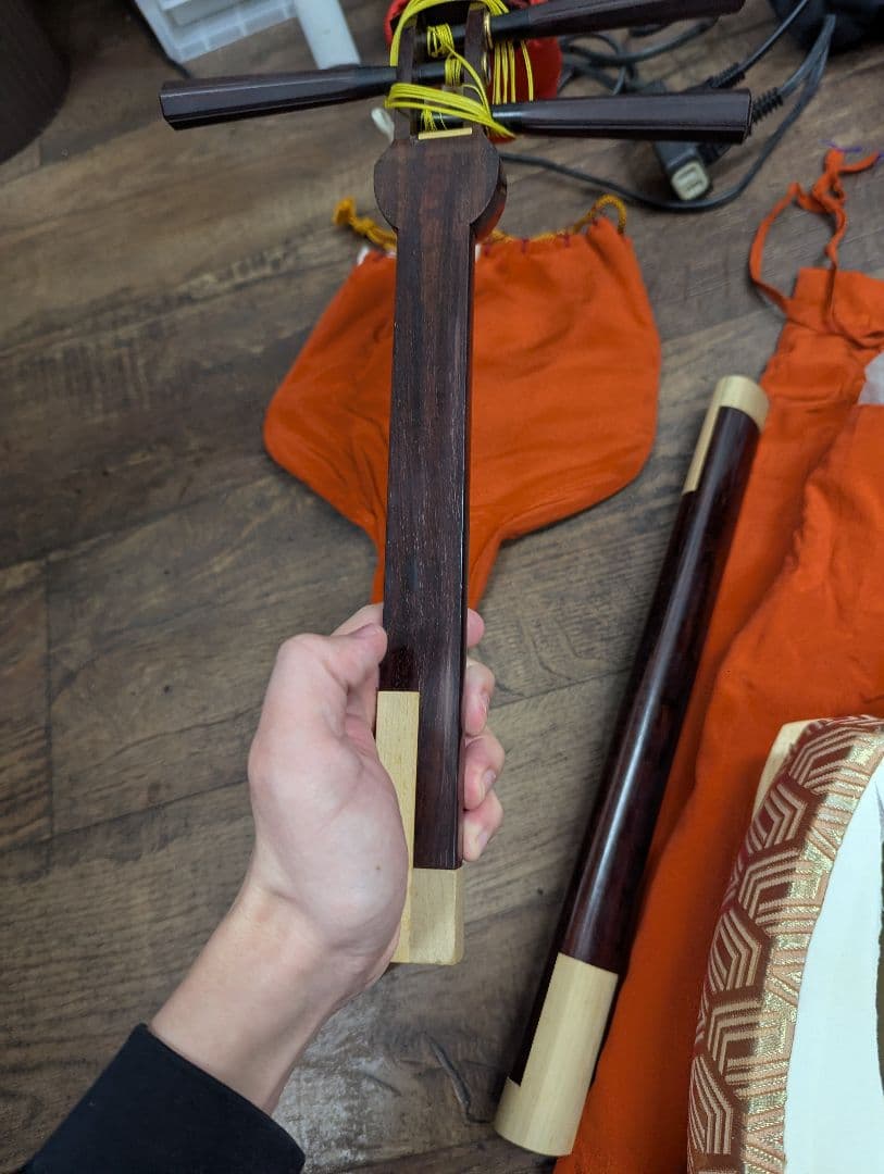 三味線 本体 ジャンク 皮破れあり 和楽器 弦楽器 現状品 部品取り可