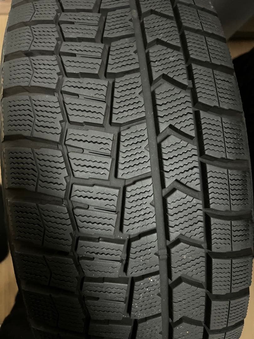 225/55R/17 DUNLOP スタッドレスタイヤ ホイール付き4本セット
