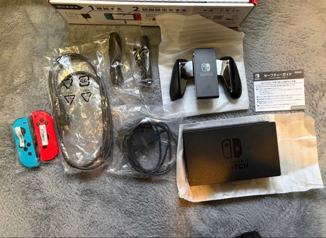【美品‼️】Nintendo Switch 本体 ネオンブルー／ネオンレッド