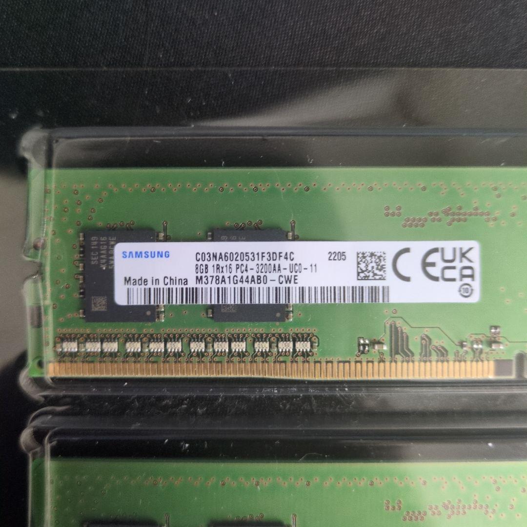 K*C様 Samsung 8GB DDR4 メモリ2枚M378A1G44AB0-