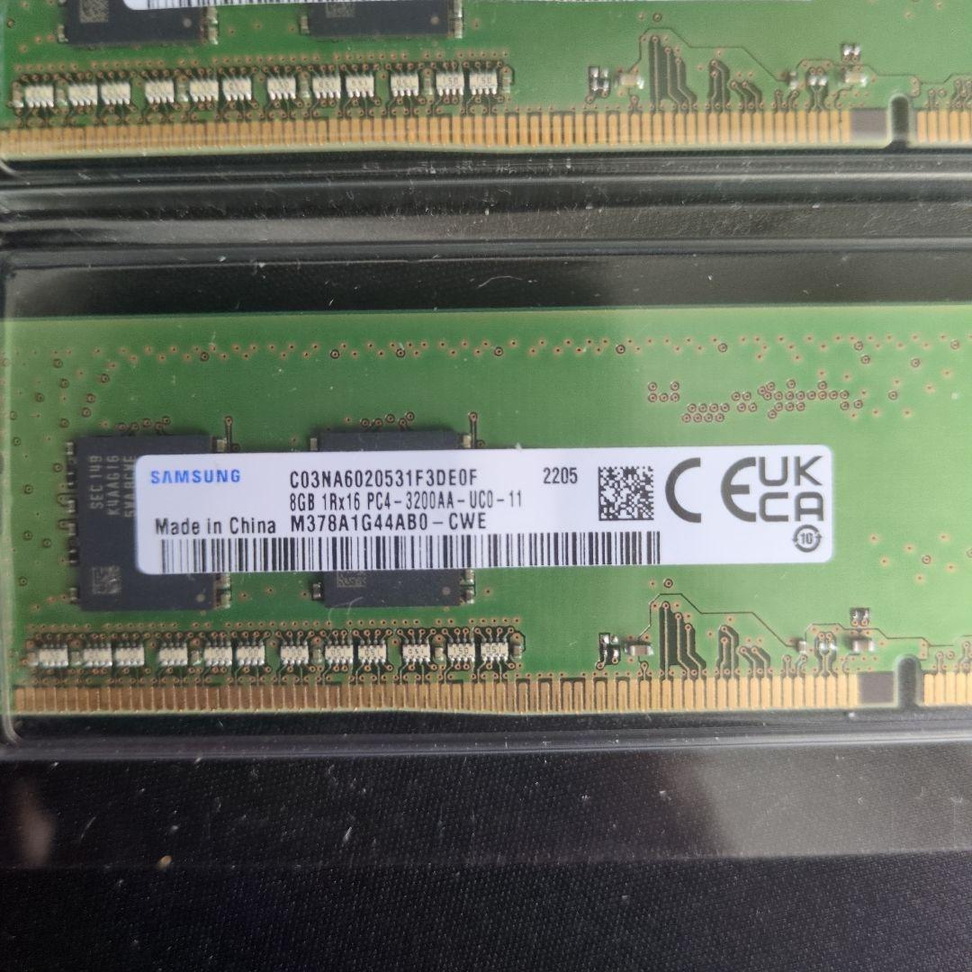K*C様 Samsung 8GB DDR4 メモリ2枚M378A1G44AB0-