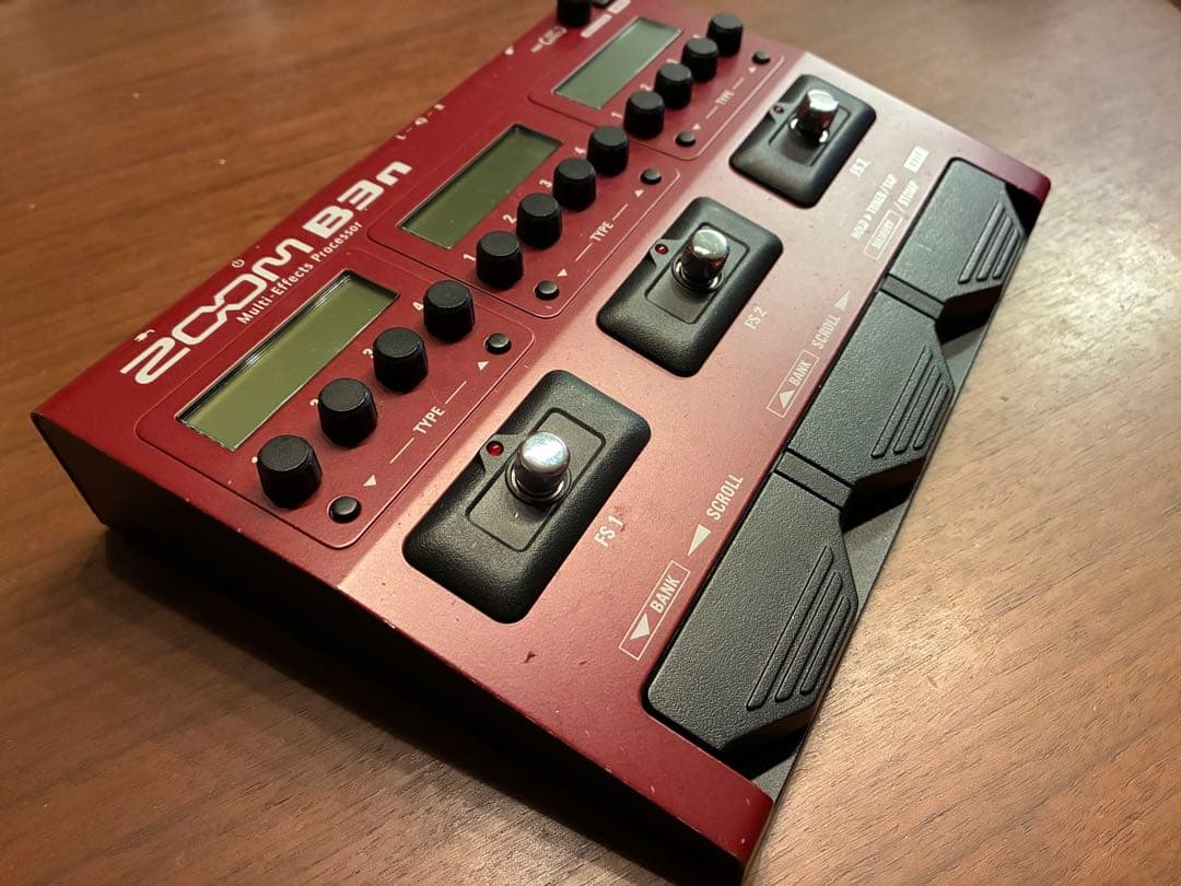 値下！【箱・純正アダプター付】ZOOM B3n ベース用マルチエフェクター