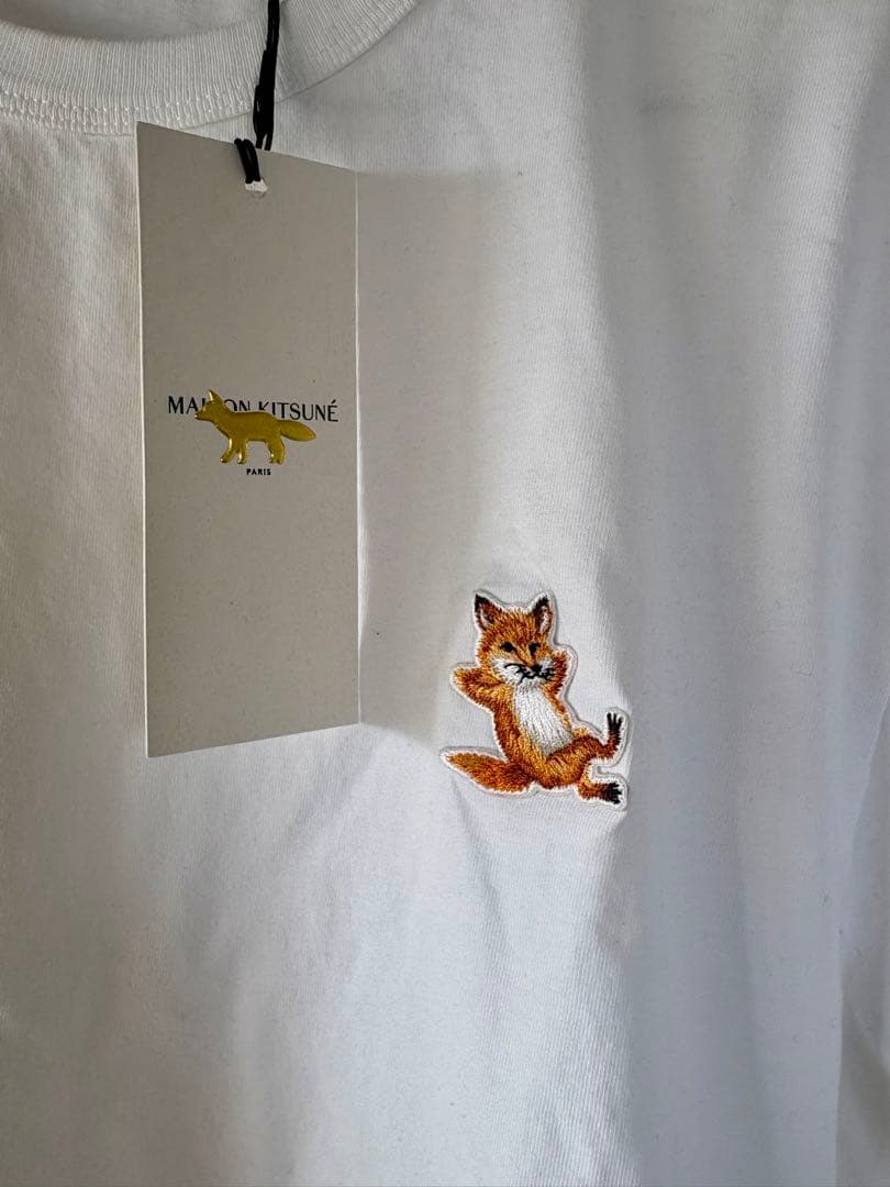 【新品未使用】MAISON KITSUNÉ Chillax刺繍Tシャツ ホワイト
