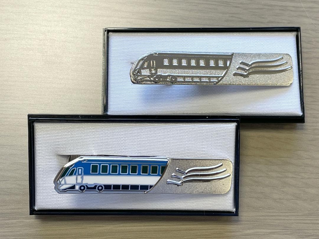 近鉄 しまかぜ ネクタイピン ２個セット 新品・未使用