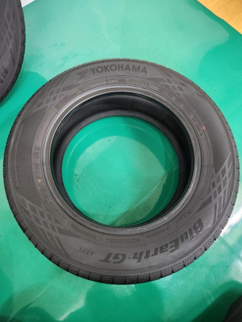 送料込☆2022年製ヨコハマタイヤ195/65R15日本製☆4本