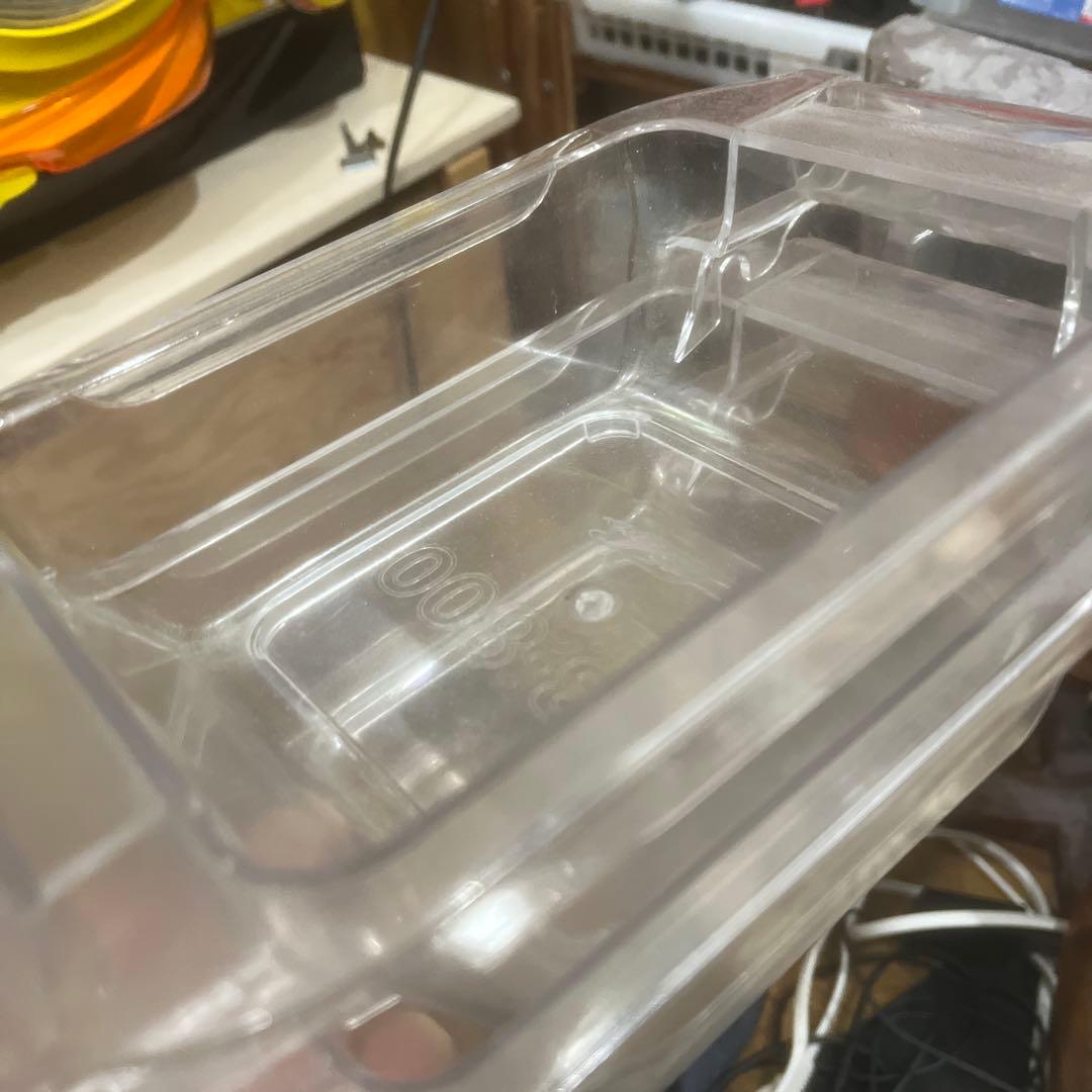 25パイ　メダル　約2600枚　＋ドル箱　2箱