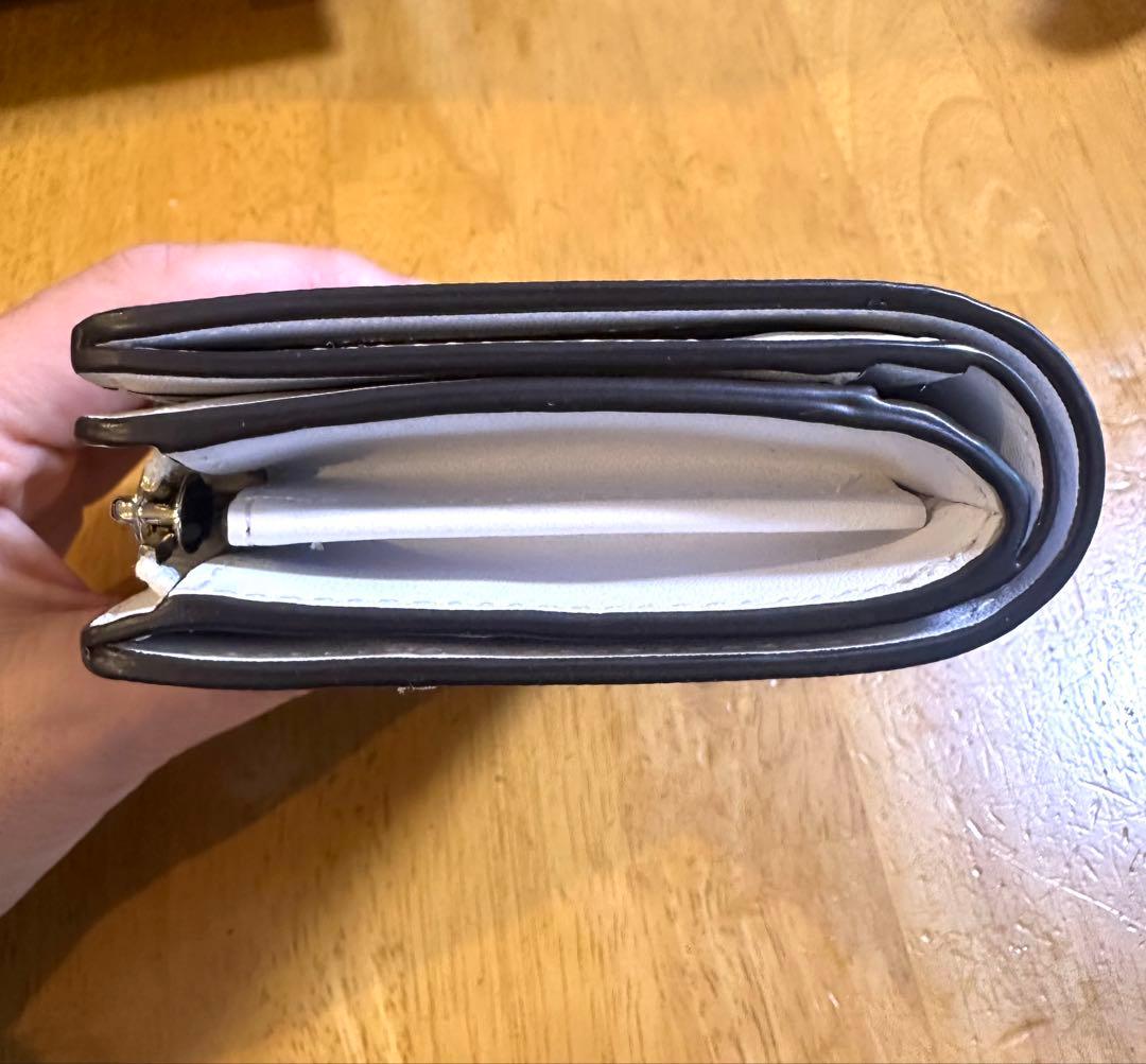 ◆kate spade NEW YORK◆二つ折り財布◆ライトブルー＆ホワイト◆