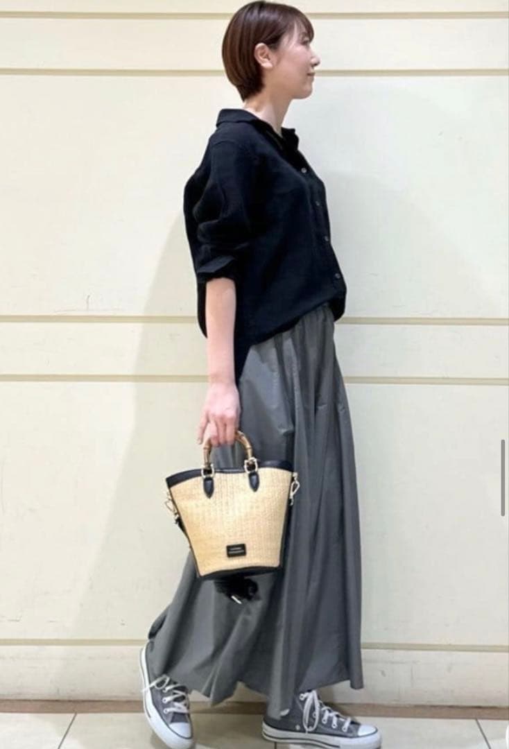 完売　2024年　23区 ナイロンコットンタフタ フレアスカート ¥19,910