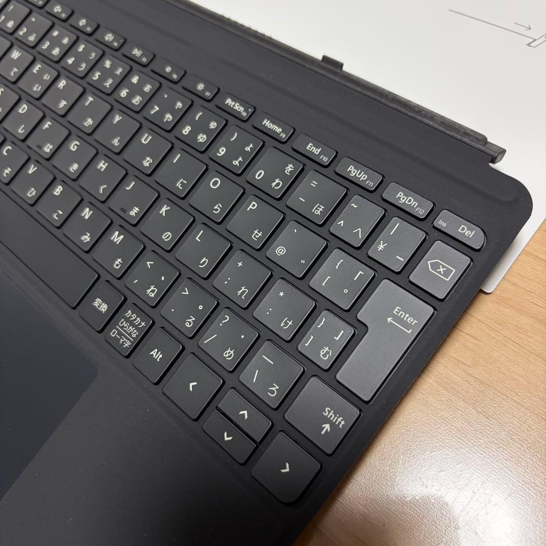 ②純正中古美品 Microsoft Surface Go タイプカバー 1840