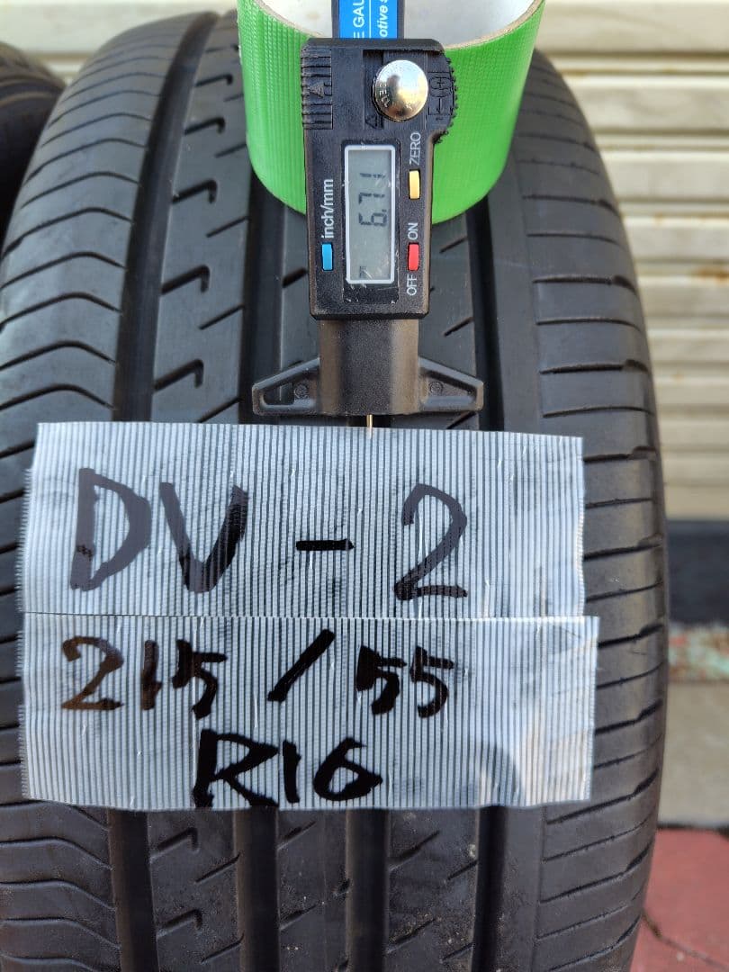 ダンロップ VE303 215/55R16 夏タイヤ