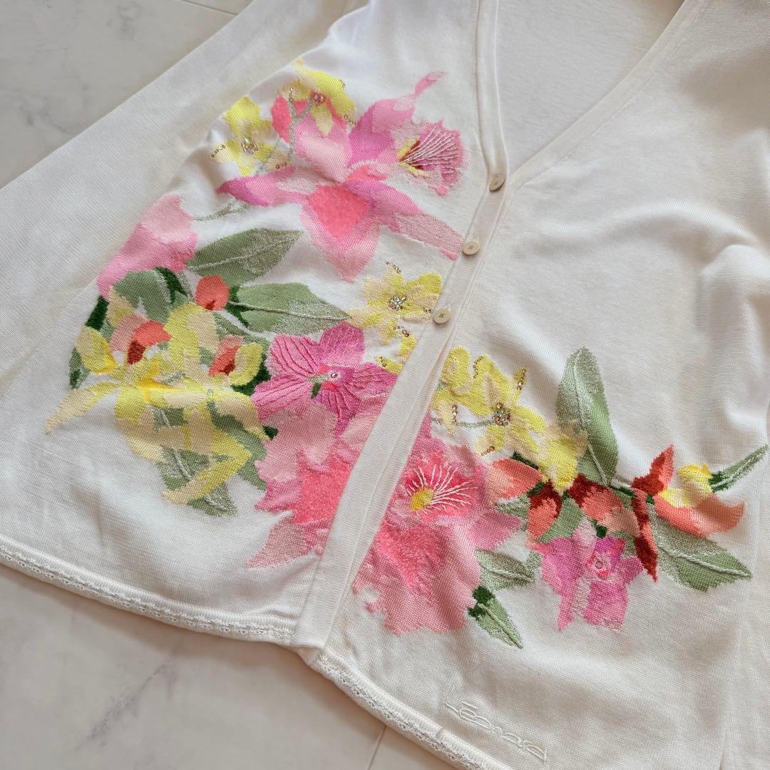 美品★レオナール カーディガン 花柄刺繍 ラインストーン 薄手 ホワイト LL
