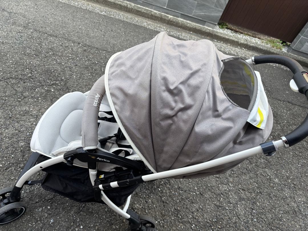 ベビーカーラクーナ ソファークッションアップリカAprica a型