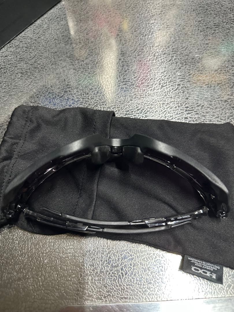 OAKLEY サングラス　JAWBREAKER