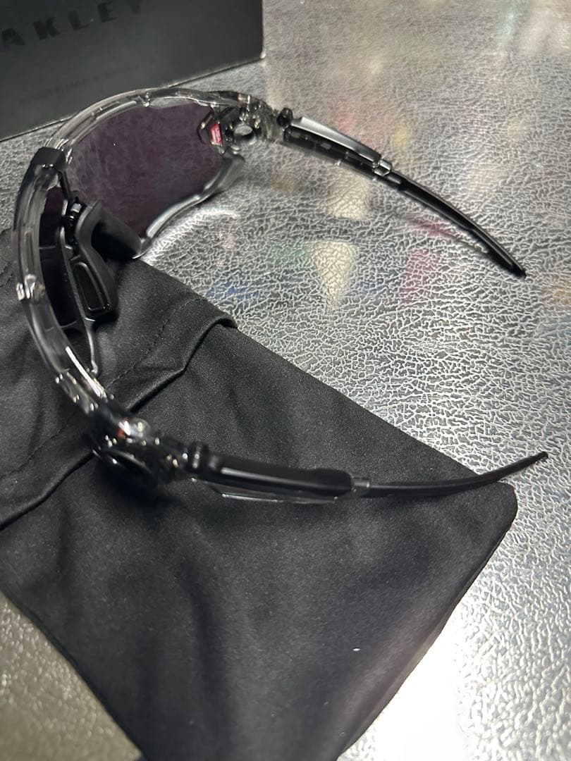 OAKLEY サングラス　JAWBREAKER