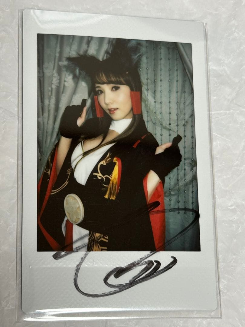 友田彩也香　5点セット　直筆サイン入りチェキ 色紙　キスマーク　チェキ　イベント