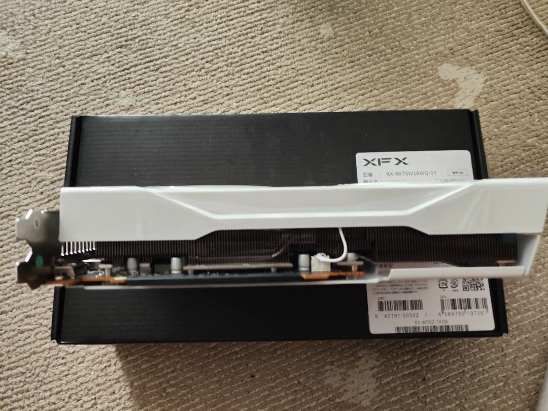 XFX Radeon RX9060XT 16GB OC 動作品