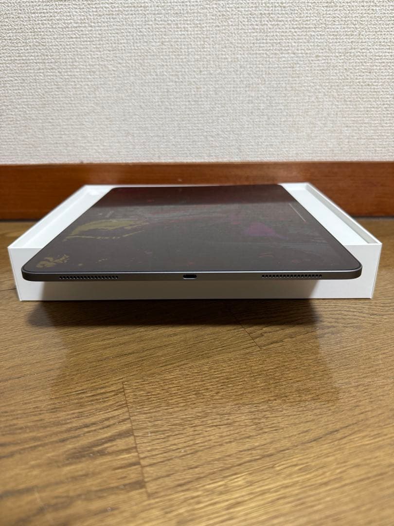 iPad Pro 12.9インチ (第3世代) スペースグレー、フルセット