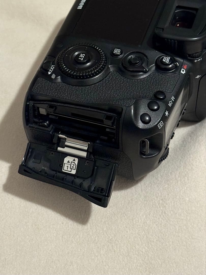 Canon EOS 7D MARK Ⅱ (G) ボディ キャノン 美品